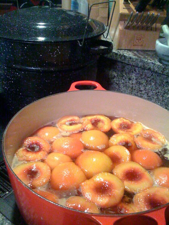 Canning Peaches for Spiced Peach Dessert